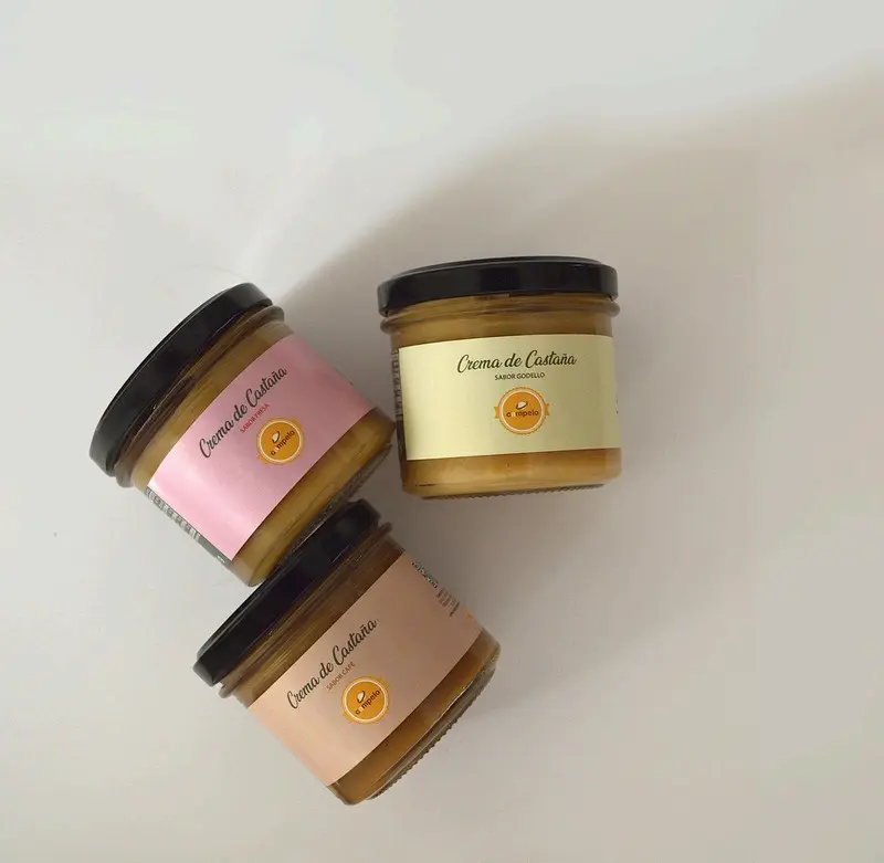 Crema de castaña sabor fresa 130 gr. Campelo