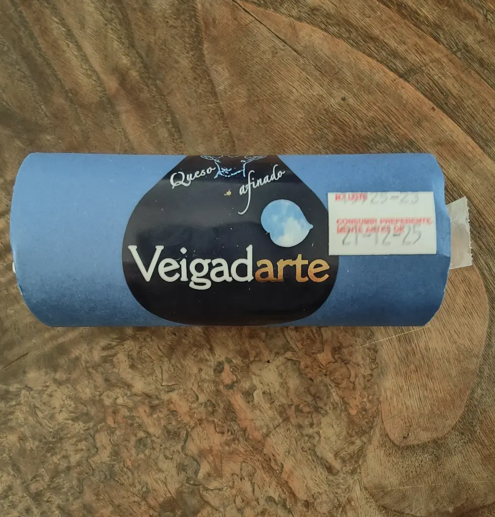 Veigadarte refined roll goat cheese 190 g.