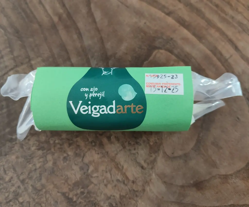 Queso de Cabra con Ajo y Perejil (200g) | Veigadarte