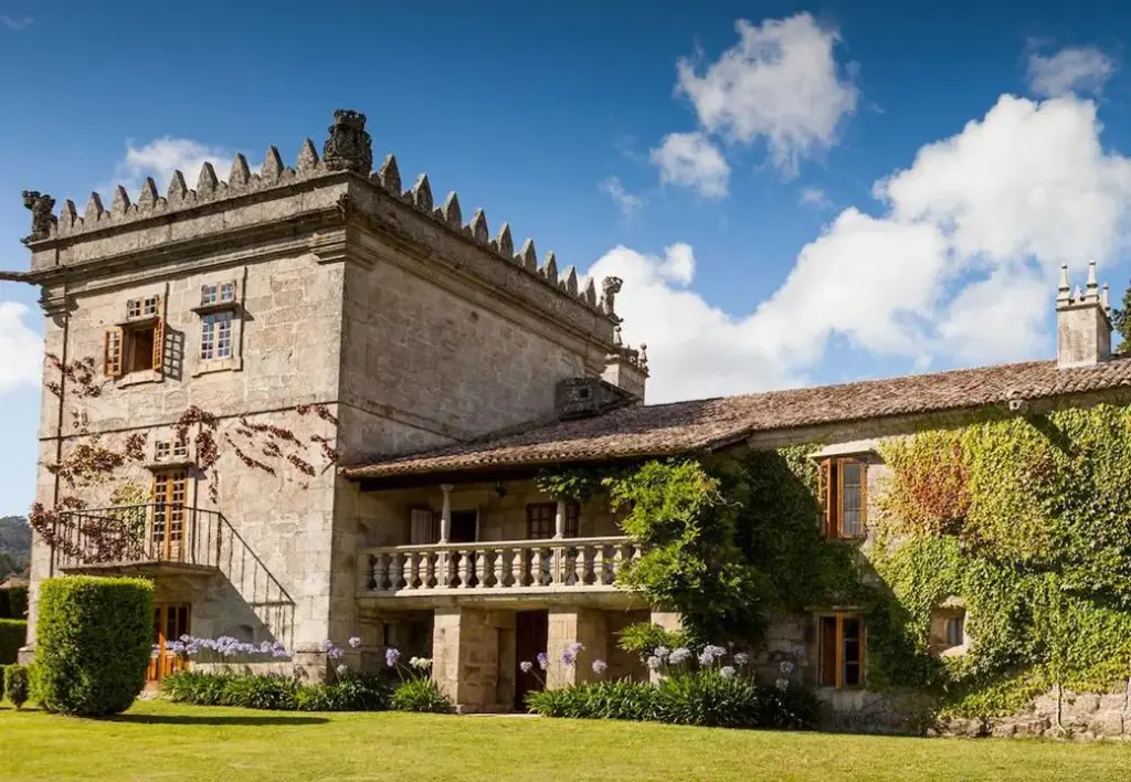 [00000001] Casa de piedra en finca de 500m" 240 m construidos en 3 plantas